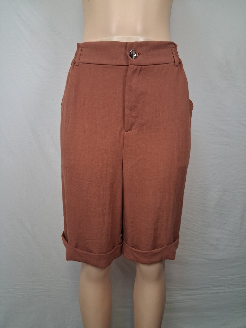 HALARA New Women Rust Copper Roll-Cuff Bermuda Shorts Size L